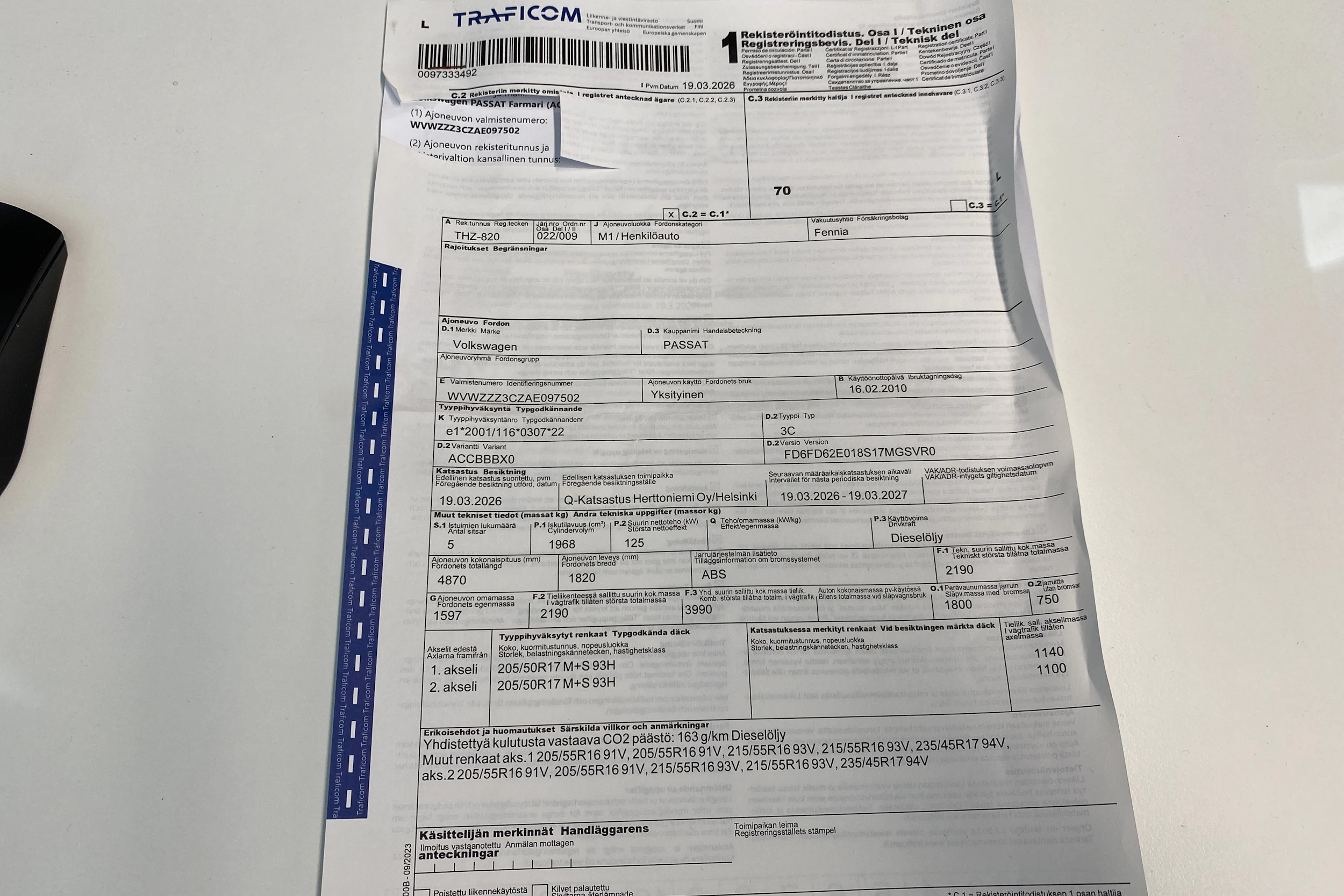 harmaa Volkswagen Passat 2010 kuva 34.