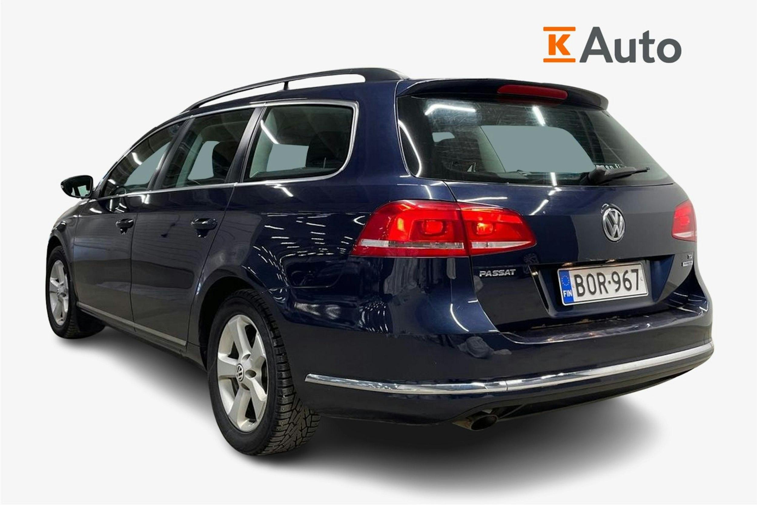 sininen Volkswagen Passat 2011 kuva 2.