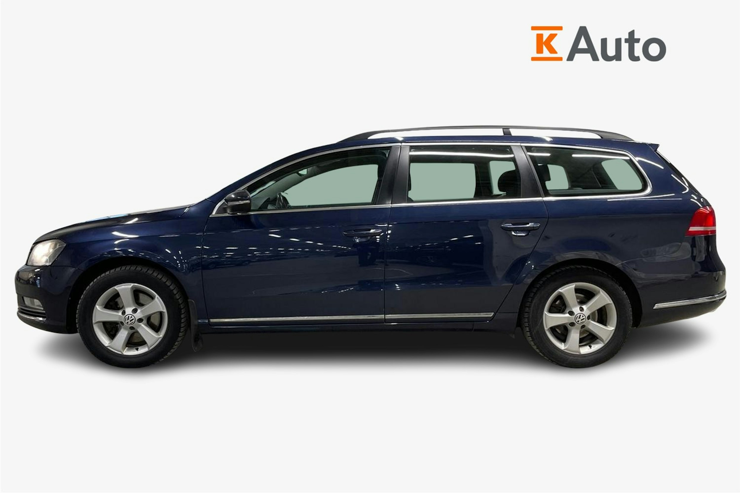 sininen Volkswagen Passat 2011 kuva 5.