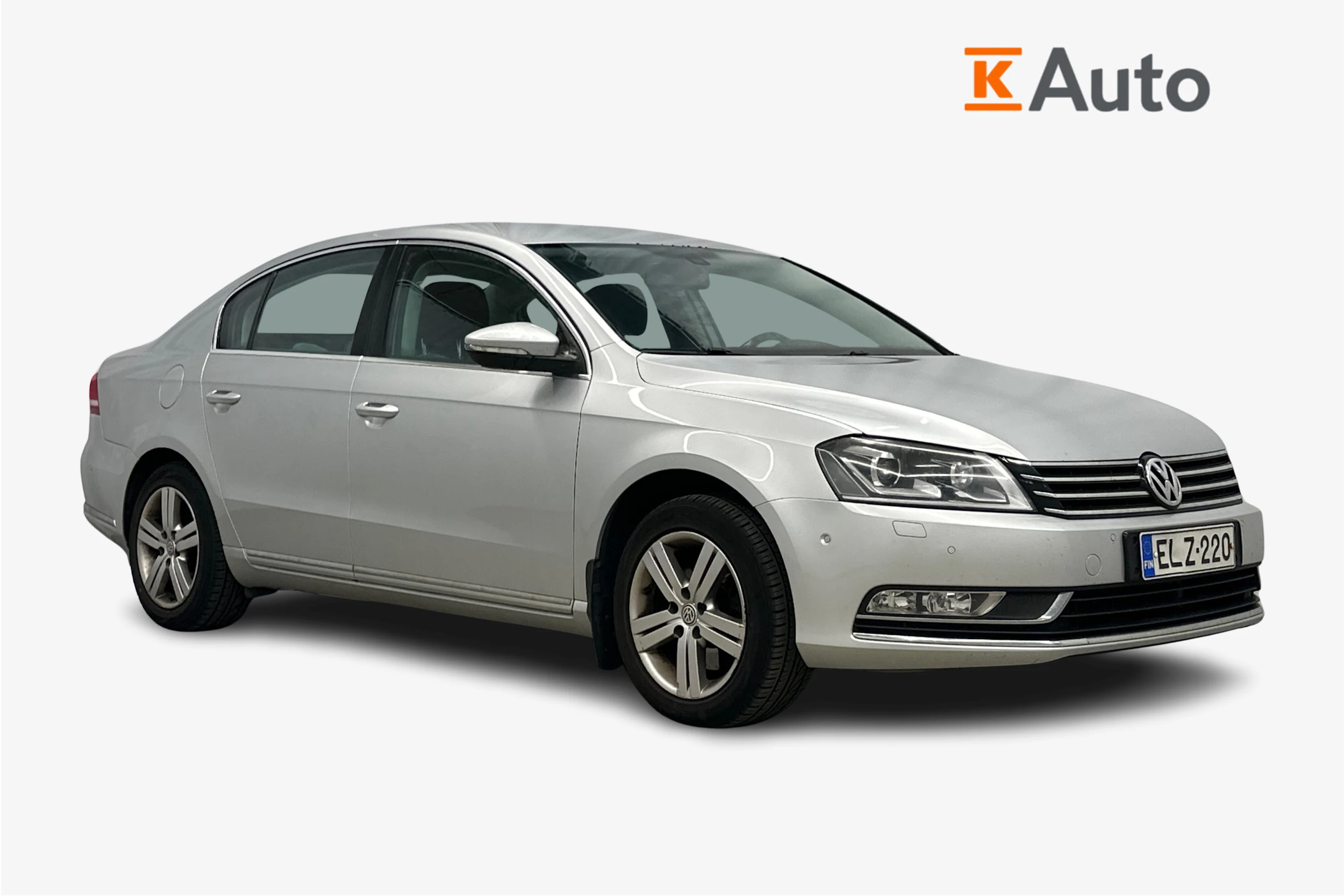 harmaa Volkswagen Passat 2011 kuva 1.