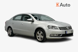 harmaa Volkswagen Passat 2011 kuva 1.