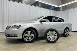 harmaa Volkswagen Passat 2011 kuva 21.