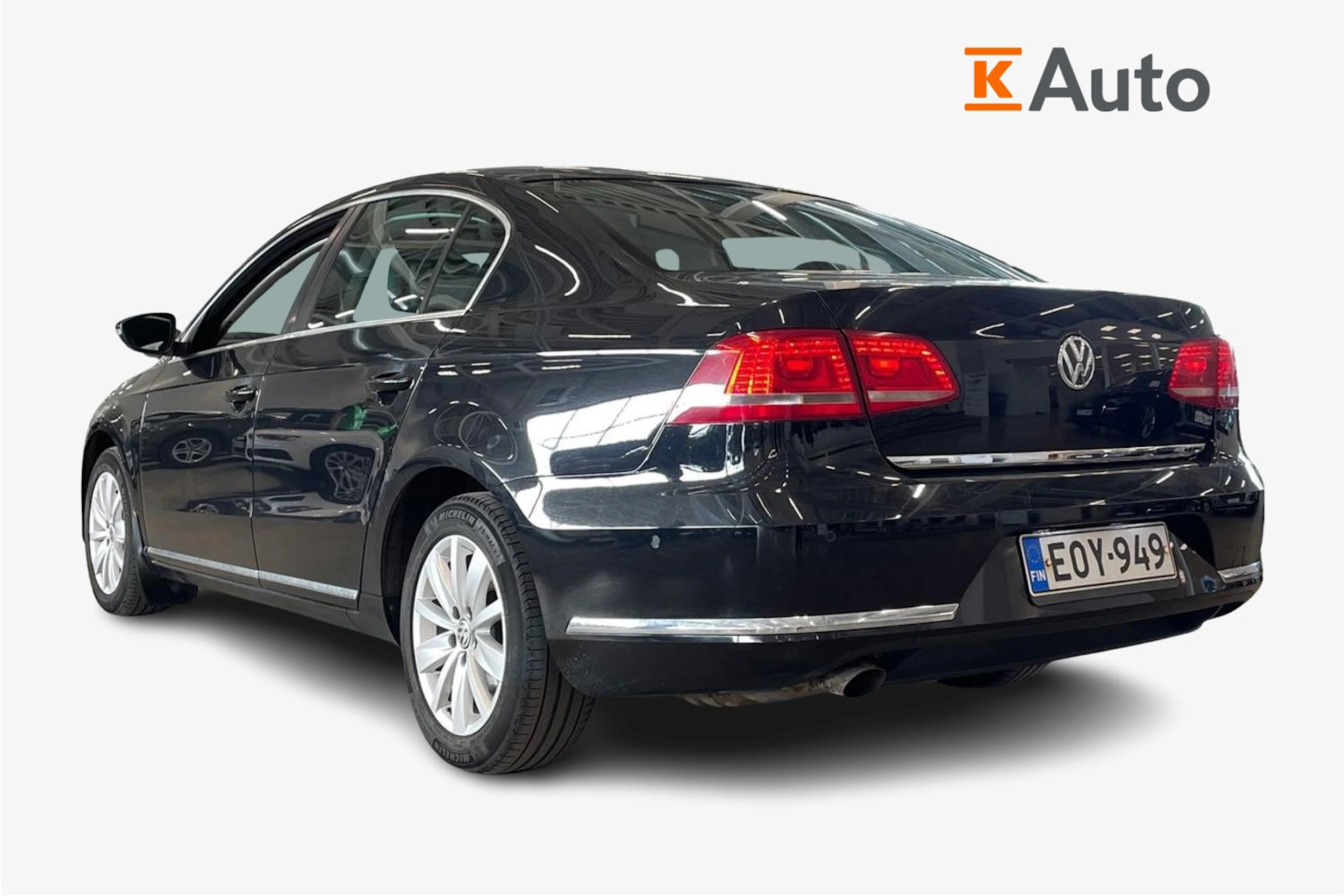 musta Volkswagen Passat 2012 kuva 3.