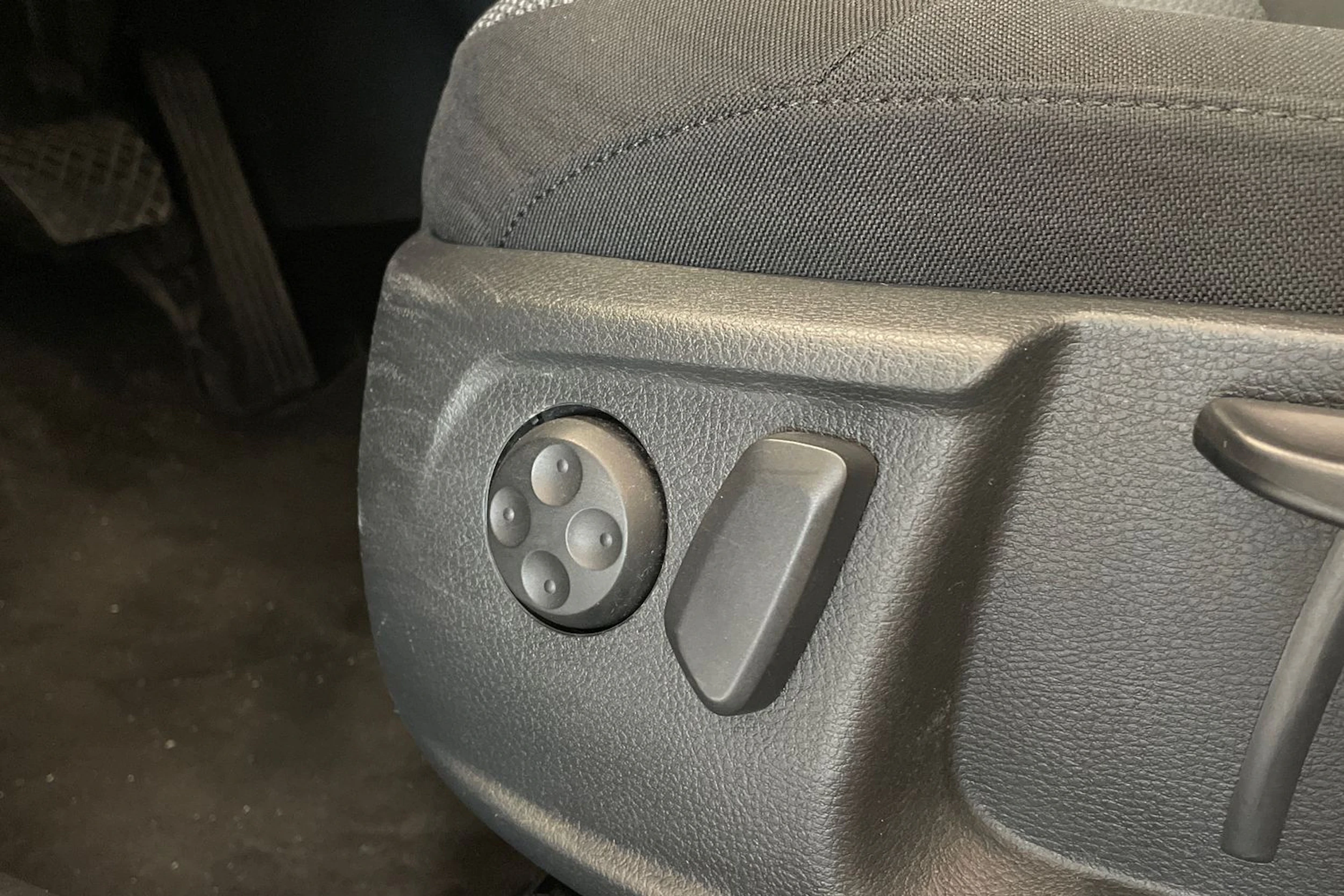 musta Volkswagen Passat 2012 kuva 16.