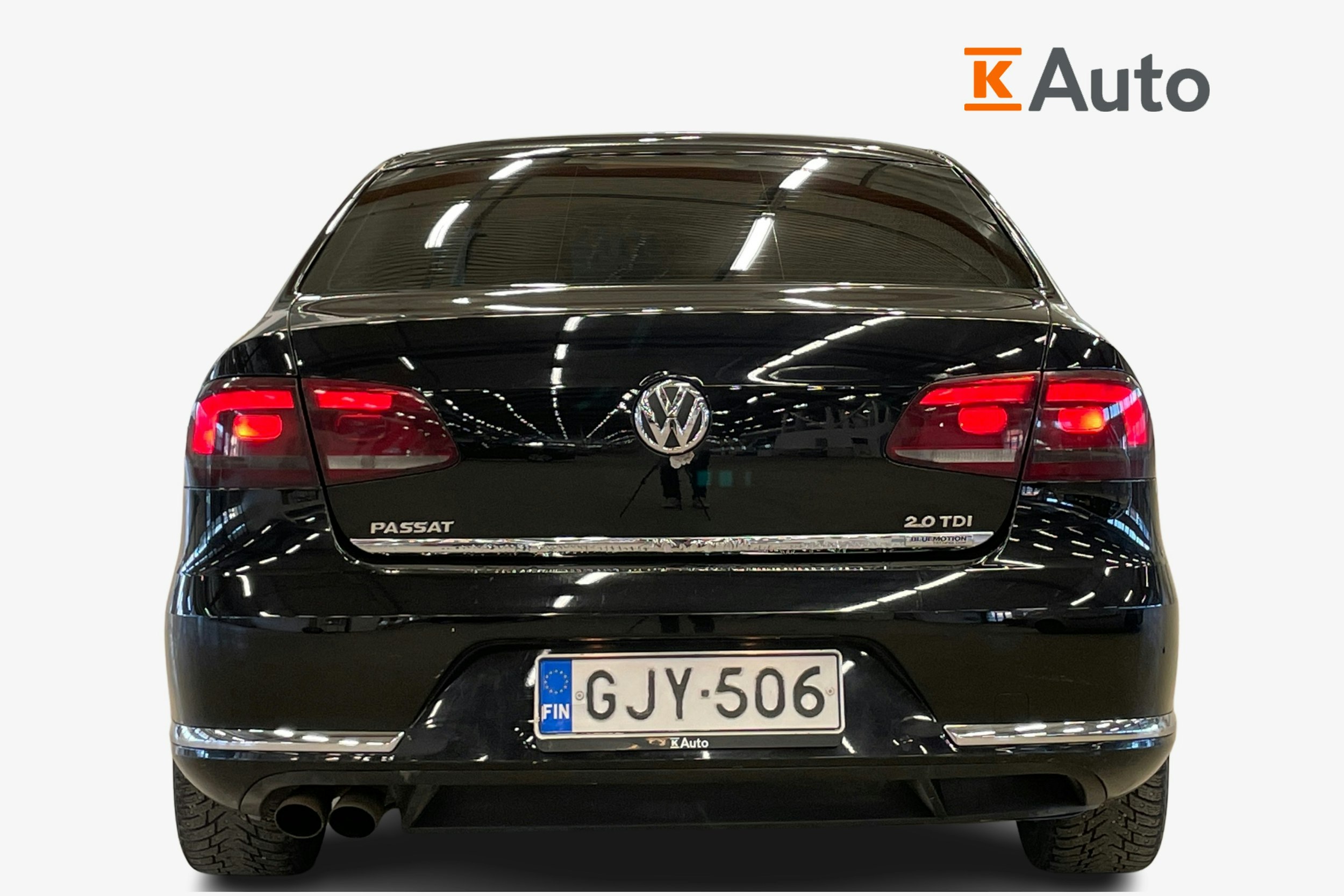 musta Volkswagen Passat 2011 kuva 3.