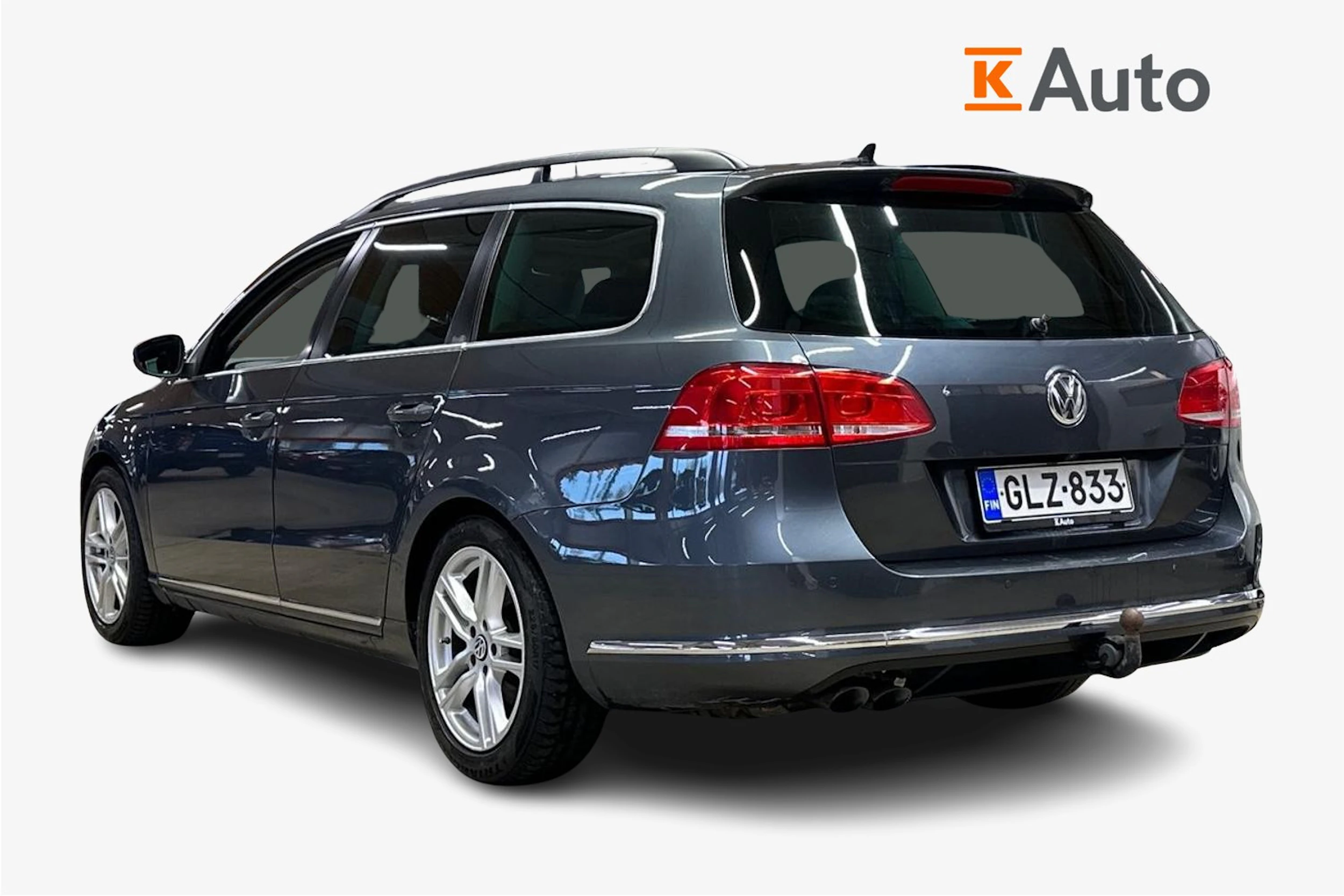 harmaa Volkswagen Passat 2011 kuva 2.