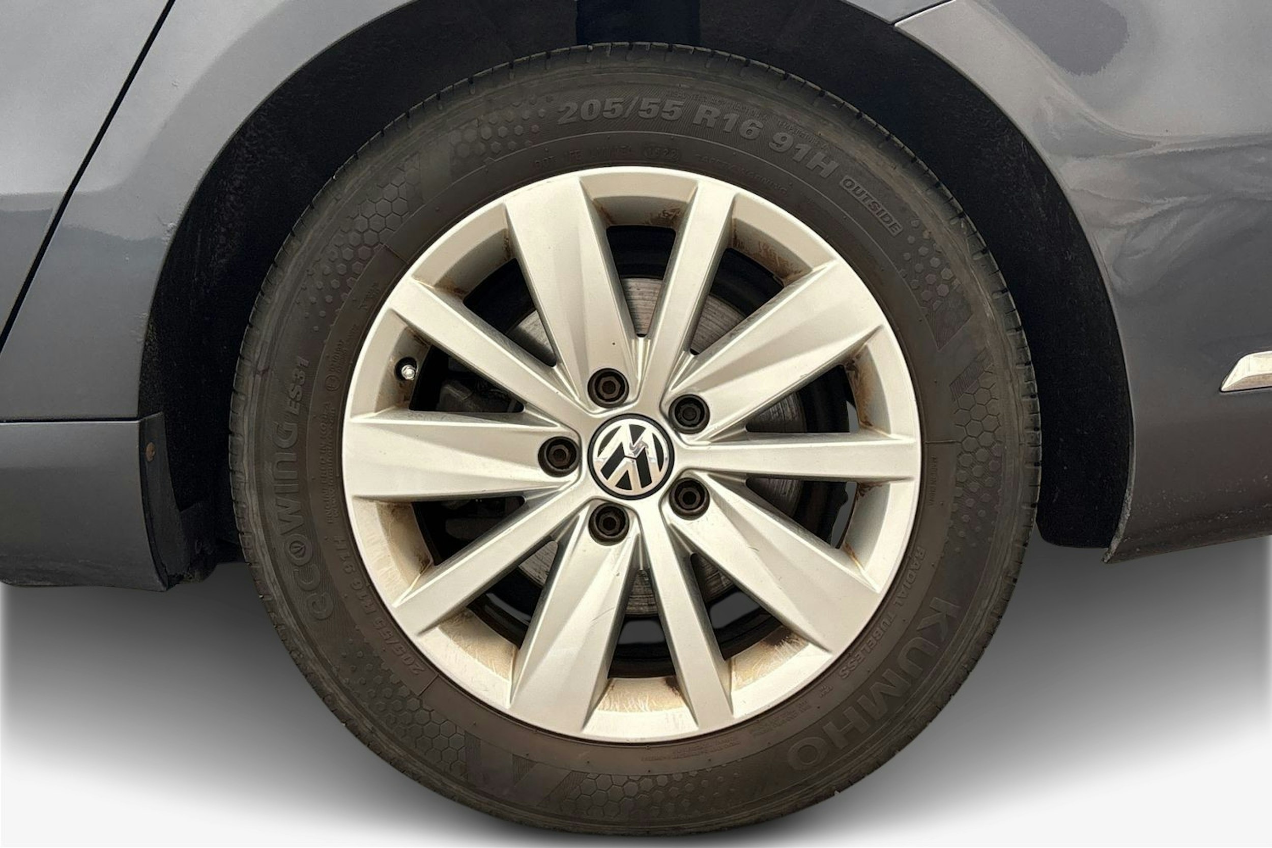 harmaa Volkswagen Passat 2011 kuva 11.