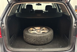harmaa Volkswagen Passat 2011 kuva 19.