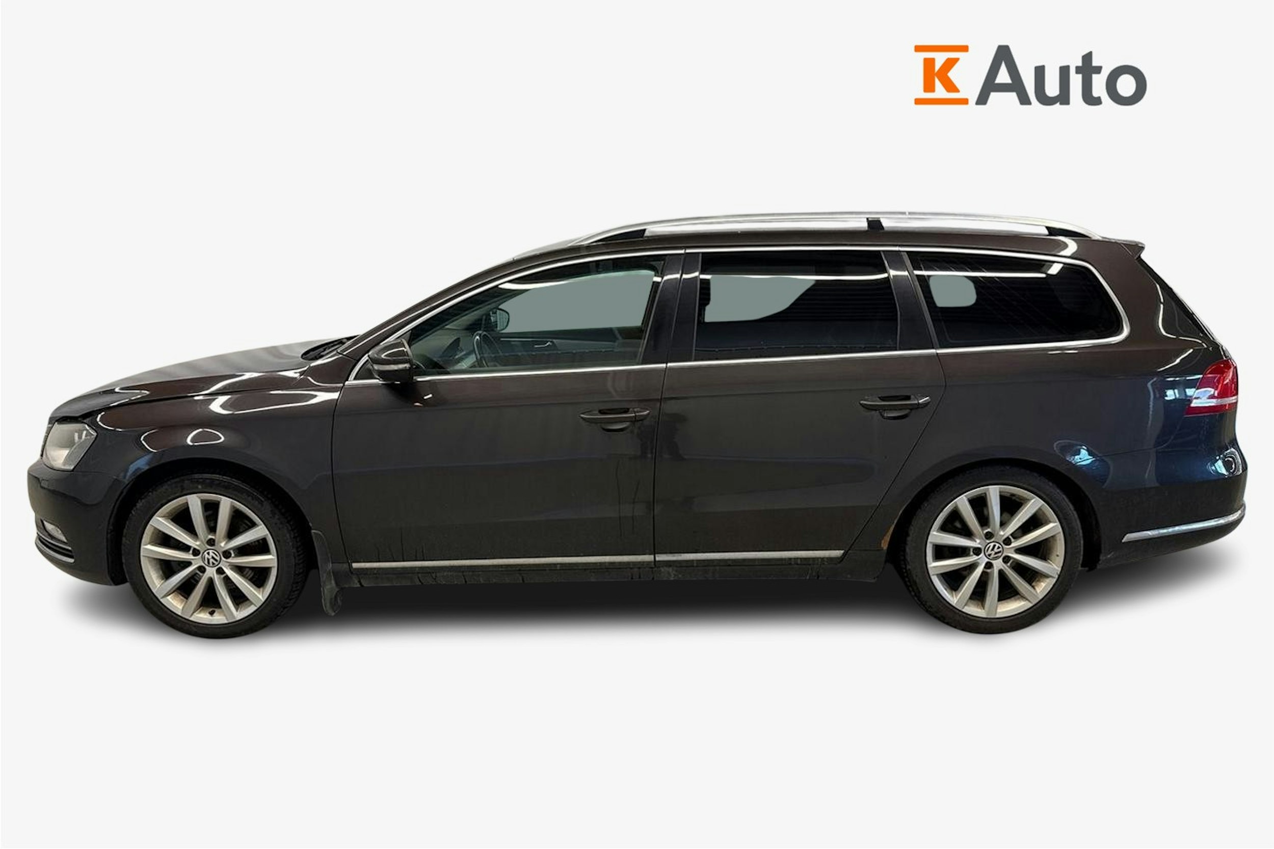 ruskea (beige) Volkswagen Passat 2011 kuva 5.