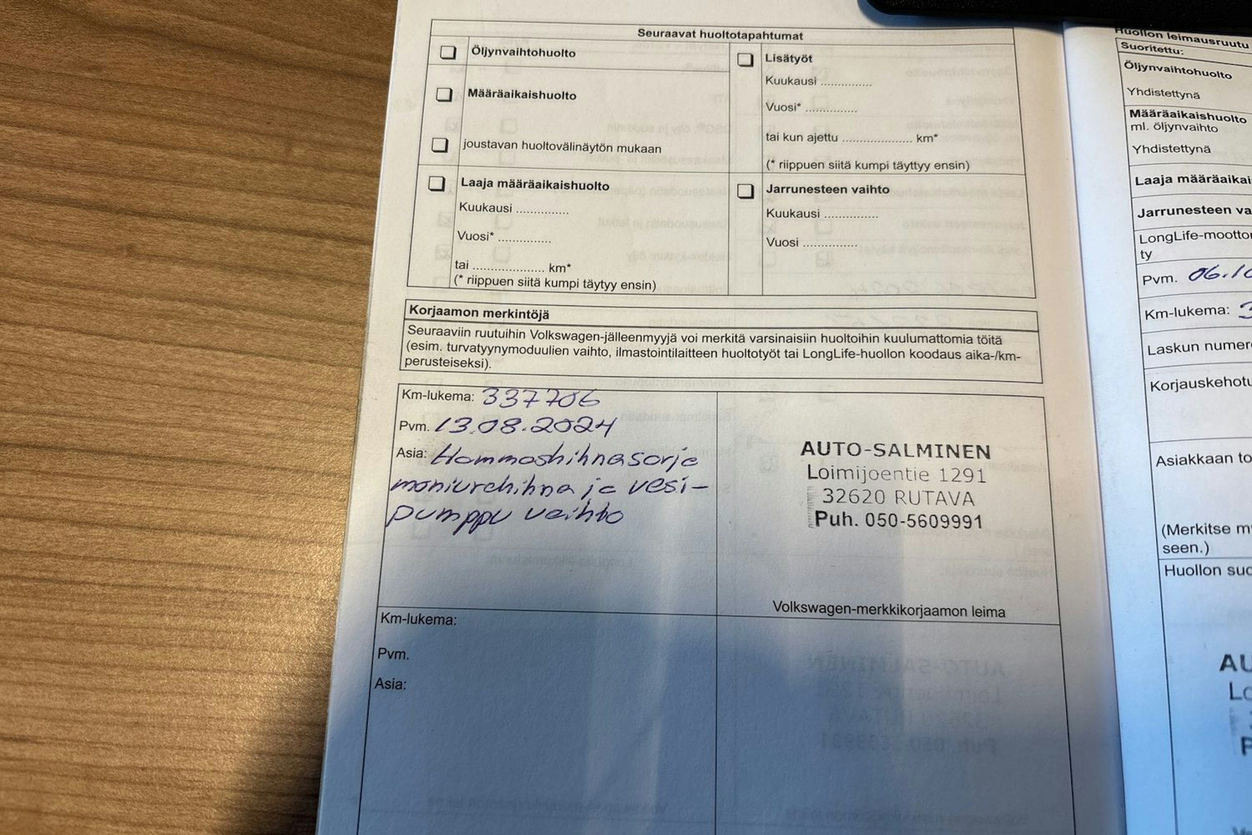 ruskea (beige) Volkswagen Passat 2011 kuva 23.