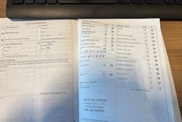 ruskea (beige) Volkswagen Passat 2011 kuva 28.