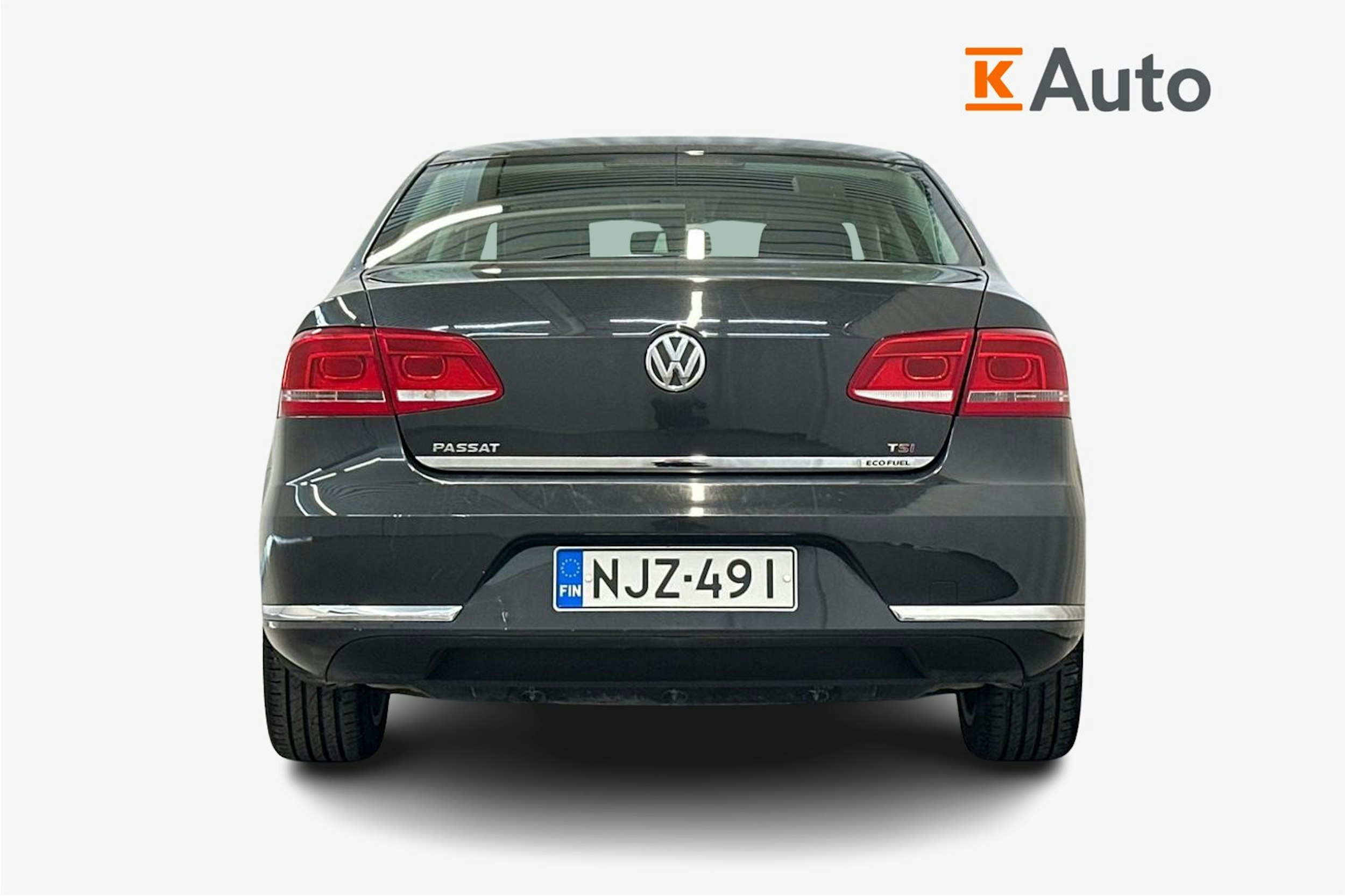 harmaa Volkswagen Passat 2011 kuva 5.
