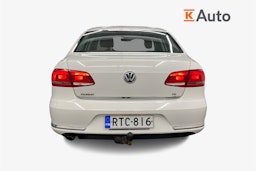 valkoinen Volkswagen Passat 2011 kuva 3.