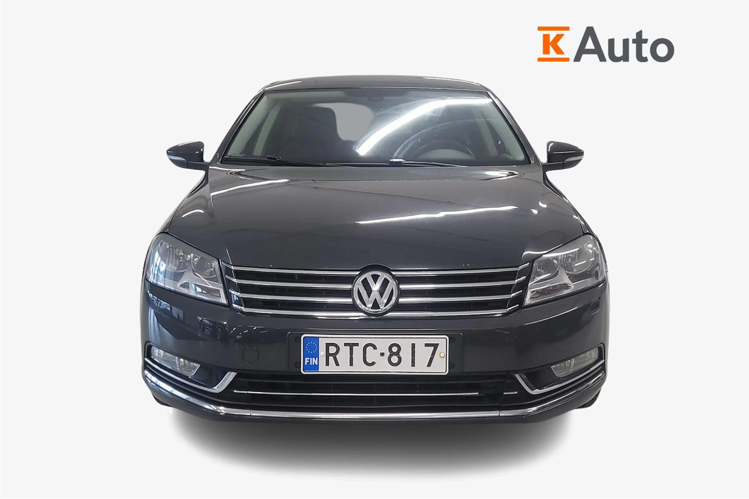 harmaa Volkswagen Passat 2011 kuva 5.