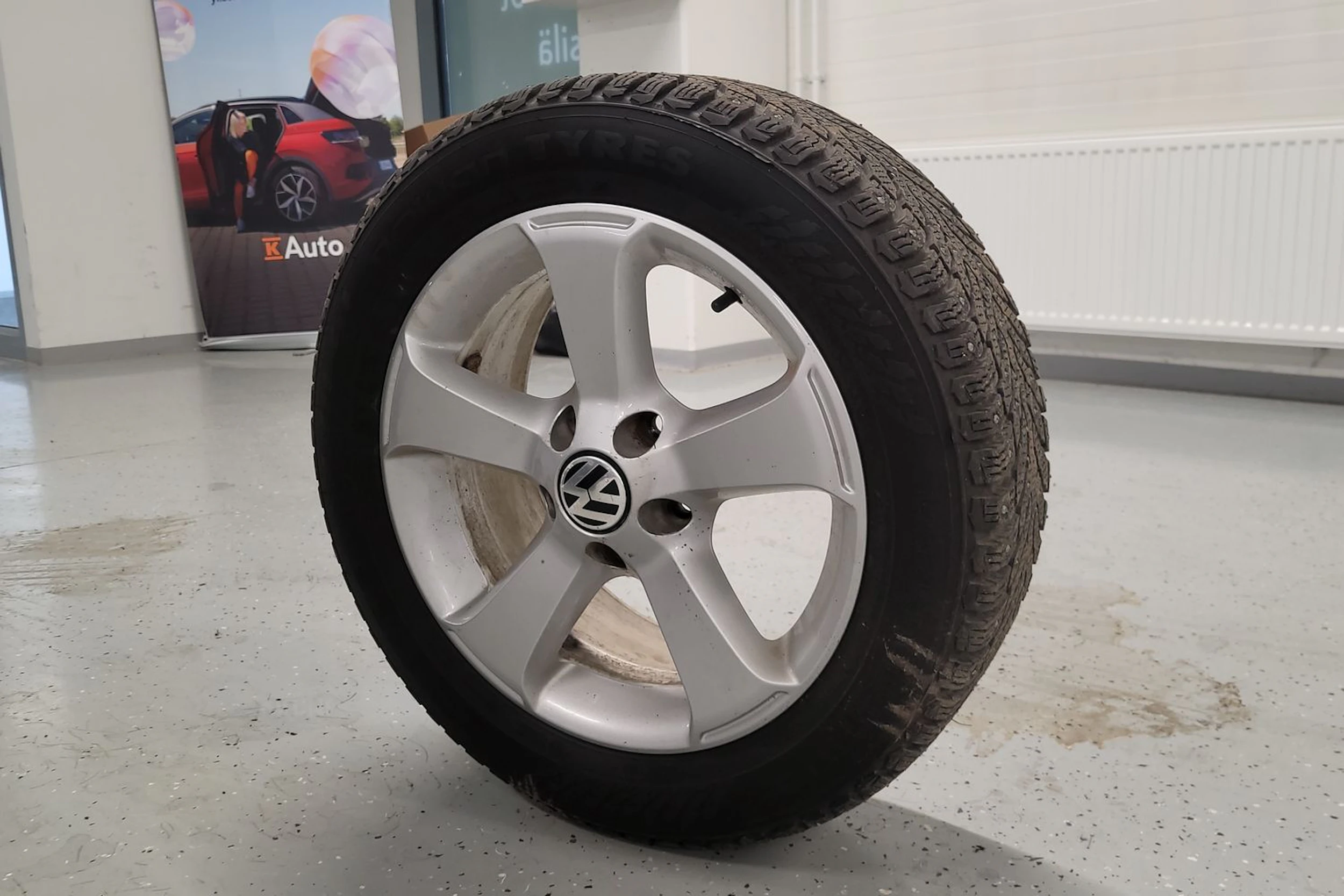 harmaa Volkswagen Passat 2011 kuva 15.