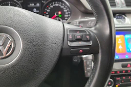 harmaa Volkswagen Passat 2011 kuva 18.