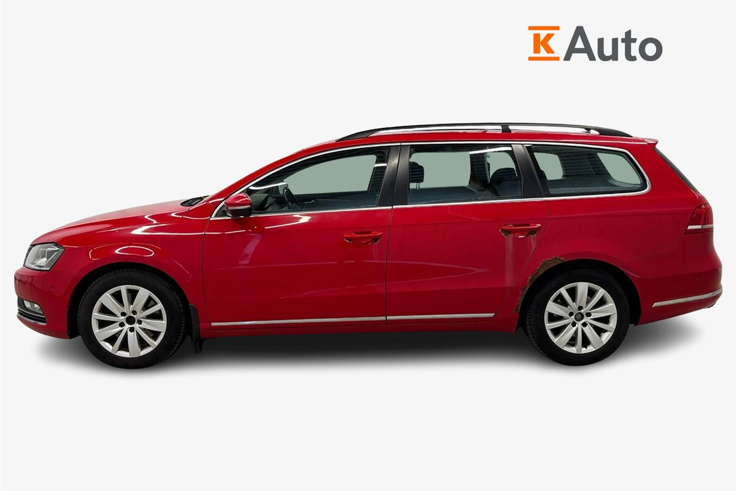 punainen Volkswagen Passat 2011 kuva 5.