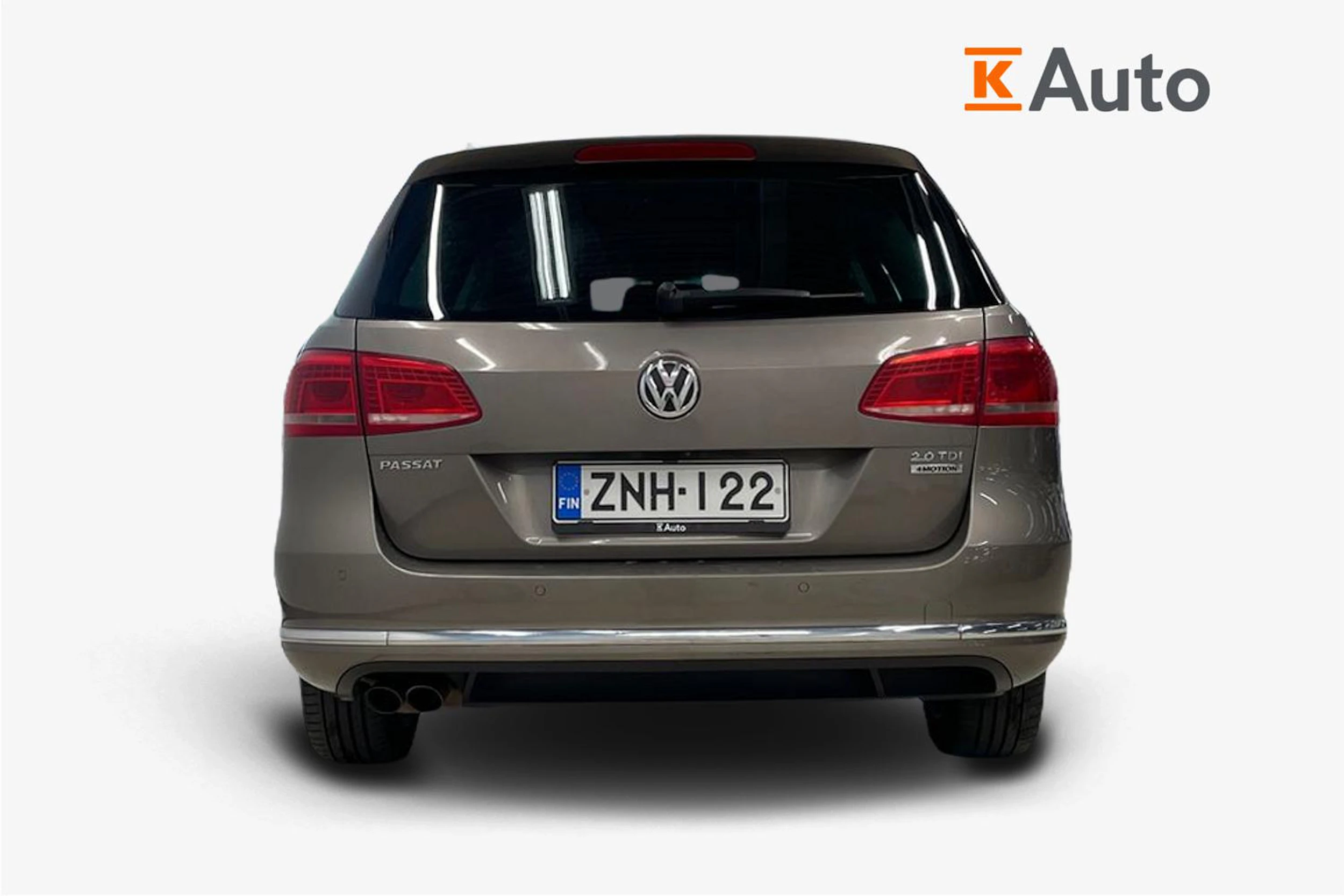 Ruskea (beige) Volkswagen Passat 2011 kuva 3.
