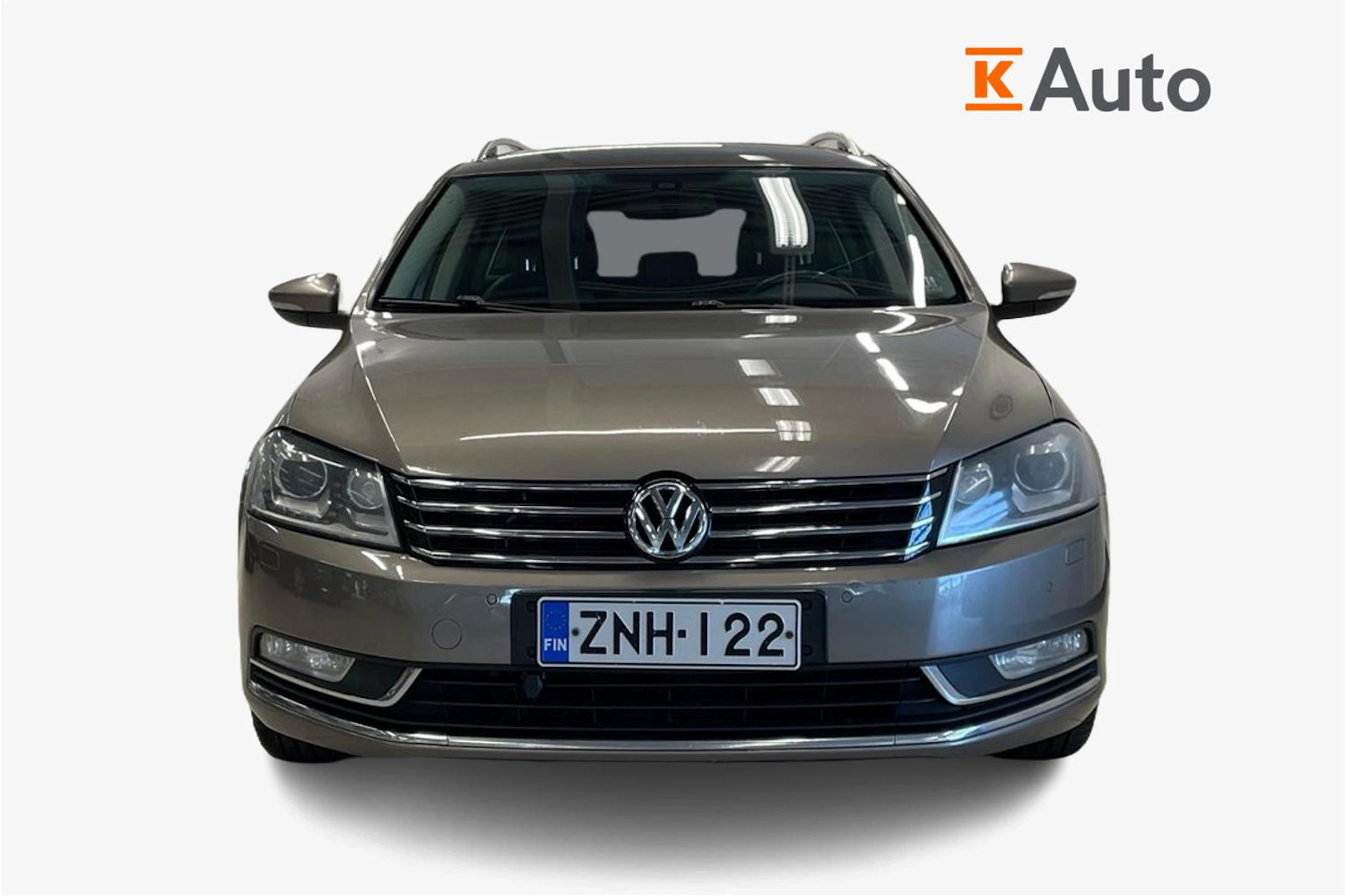 Ruskea (beige) Volkswagen Passat 2011 kuva 4.