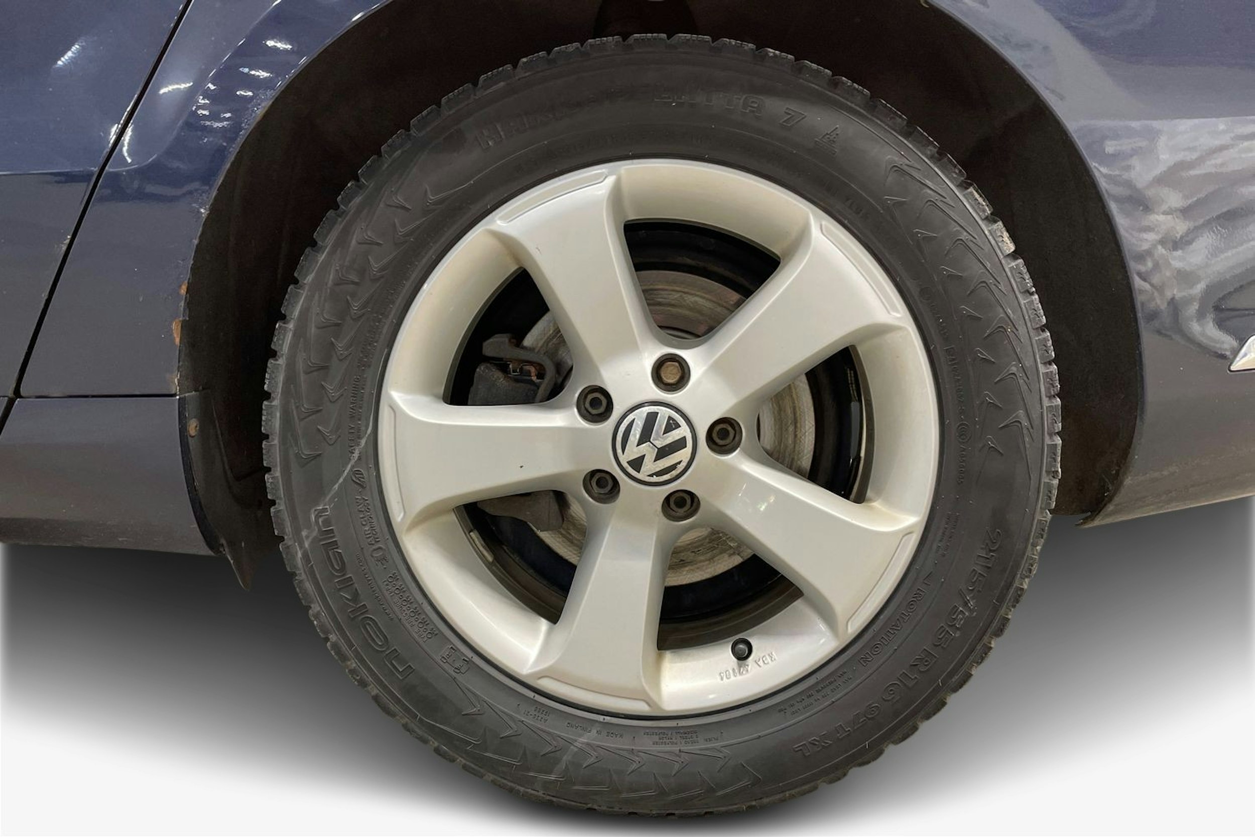 Sininen Volkswagen PASSAT 2012 kuva 9.