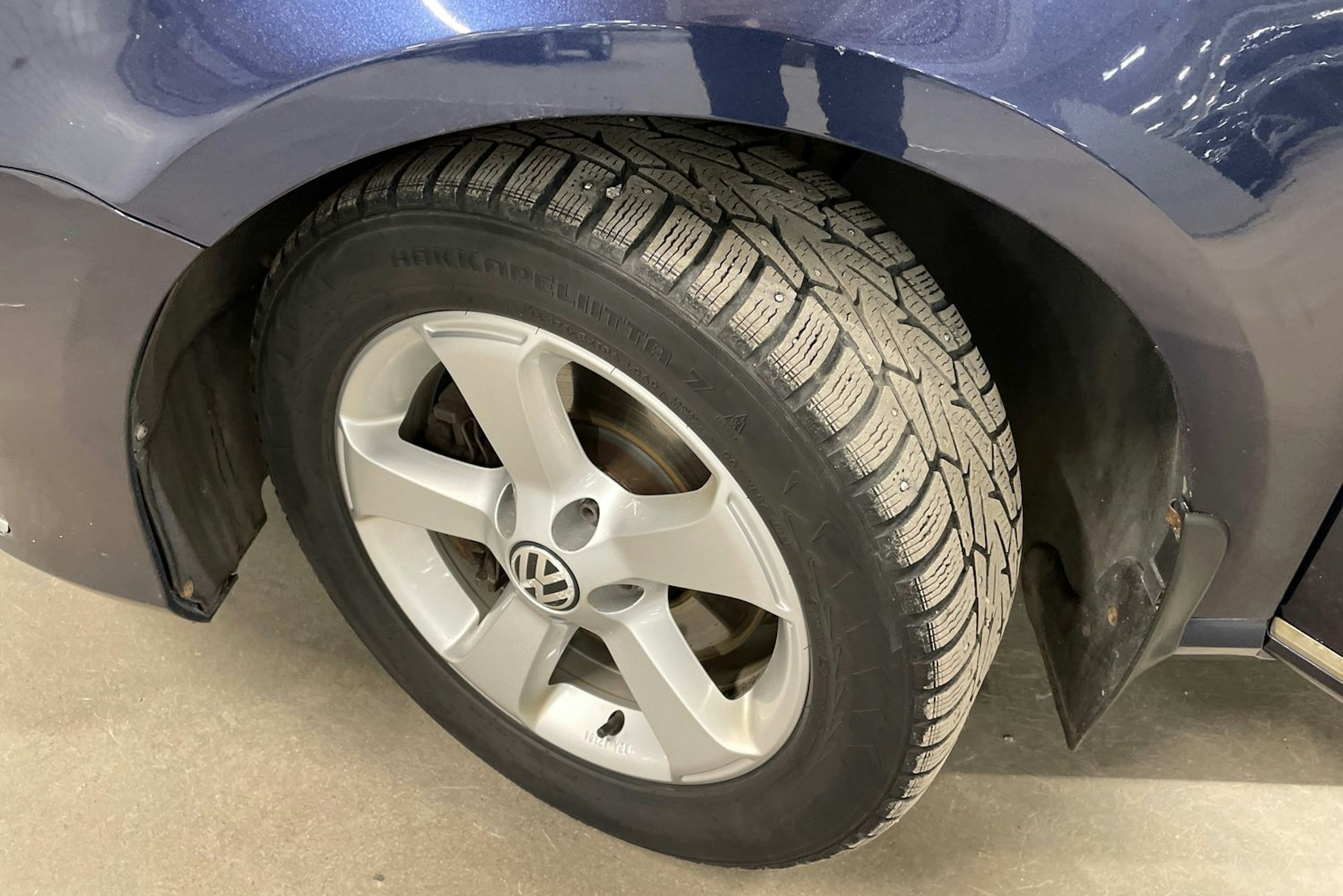 Sininen Volkswagen PASSAT 2012 kuva 10.