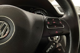 Sininen Volkswagen PASSAT 2012 kuva 18.