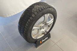 harmaa Volkswagen Passat 2012 kuva 26.