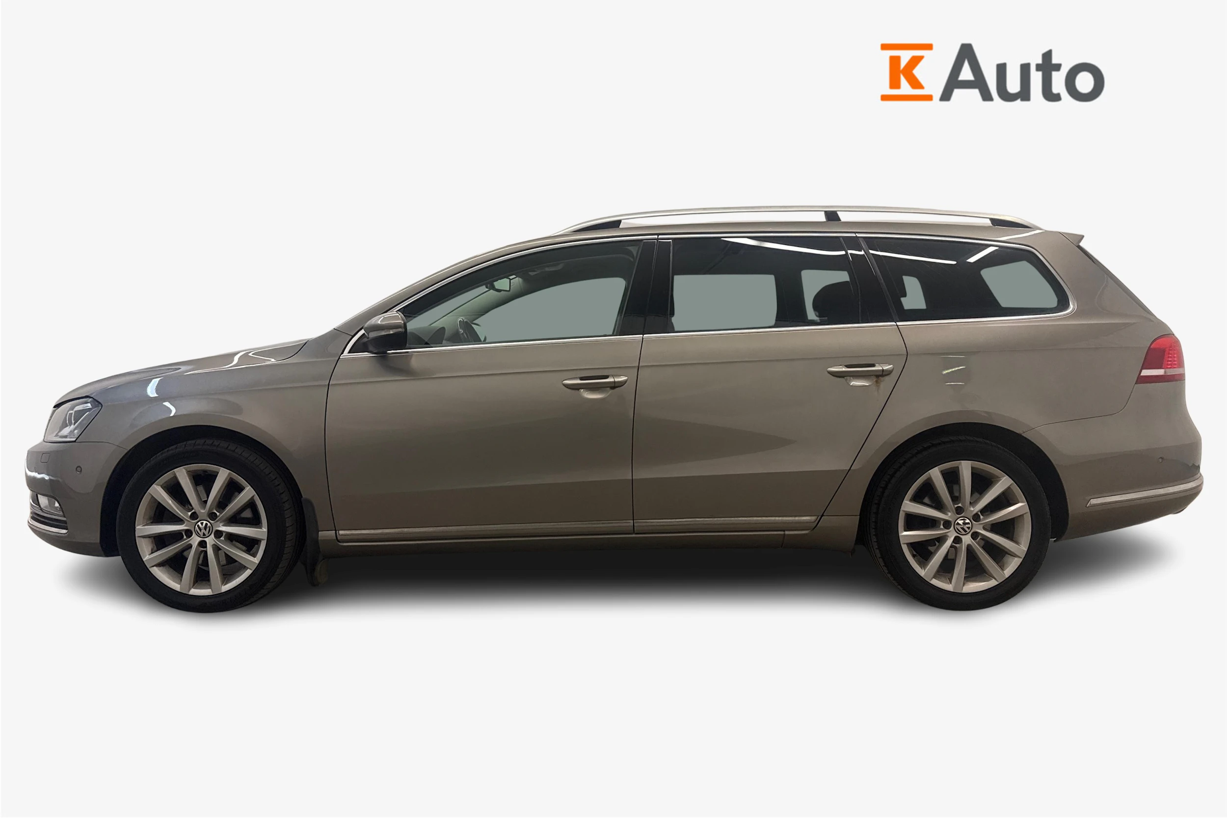 Ruskea (beige) Volkswagen PASSAT 2012 kuva 7.