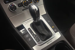 Ruskea (beige) Volkswagen PASSAT 2012 kuva 21.