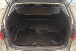 Ruskea (beige) Volkswagen PASSAT 2012 kuva 24.