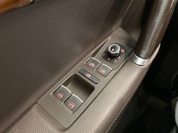 harmaa Volkswagen Passat 2012 kuva 14.