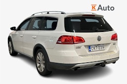 valkoinen Volkswagen Passat 2012 kuva 2.