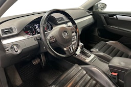 valkoinen Volkswagen Passat 2012 kuva 3.