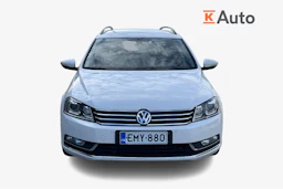 Valkoinen Volkswagen PASSAT 2012 kuva 4.
