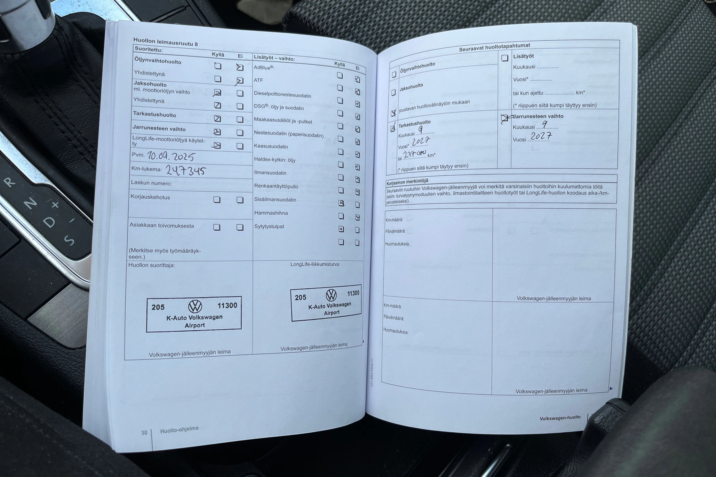 Valkoinen Volkswagen PASSAT 2012 kuva 24.