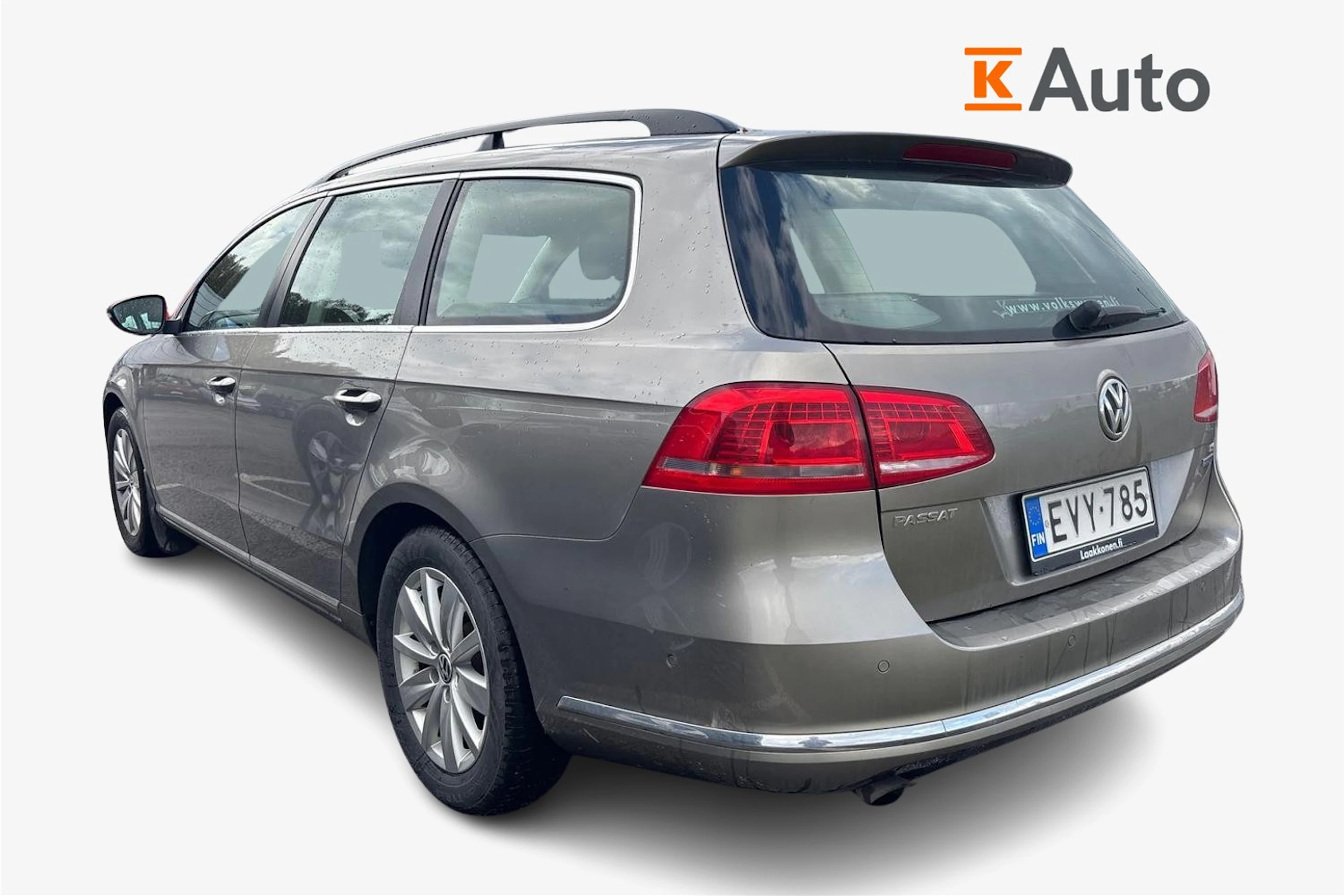 Ruskea (beige) Volkswagen PASSAT 2012 kuva 2.