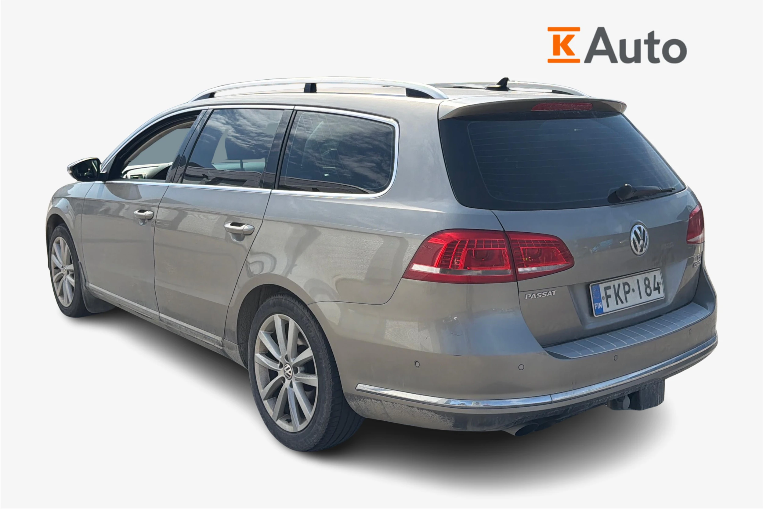 Ruskea (beige) Volkswagen PASSAT 2012 kuva 2.