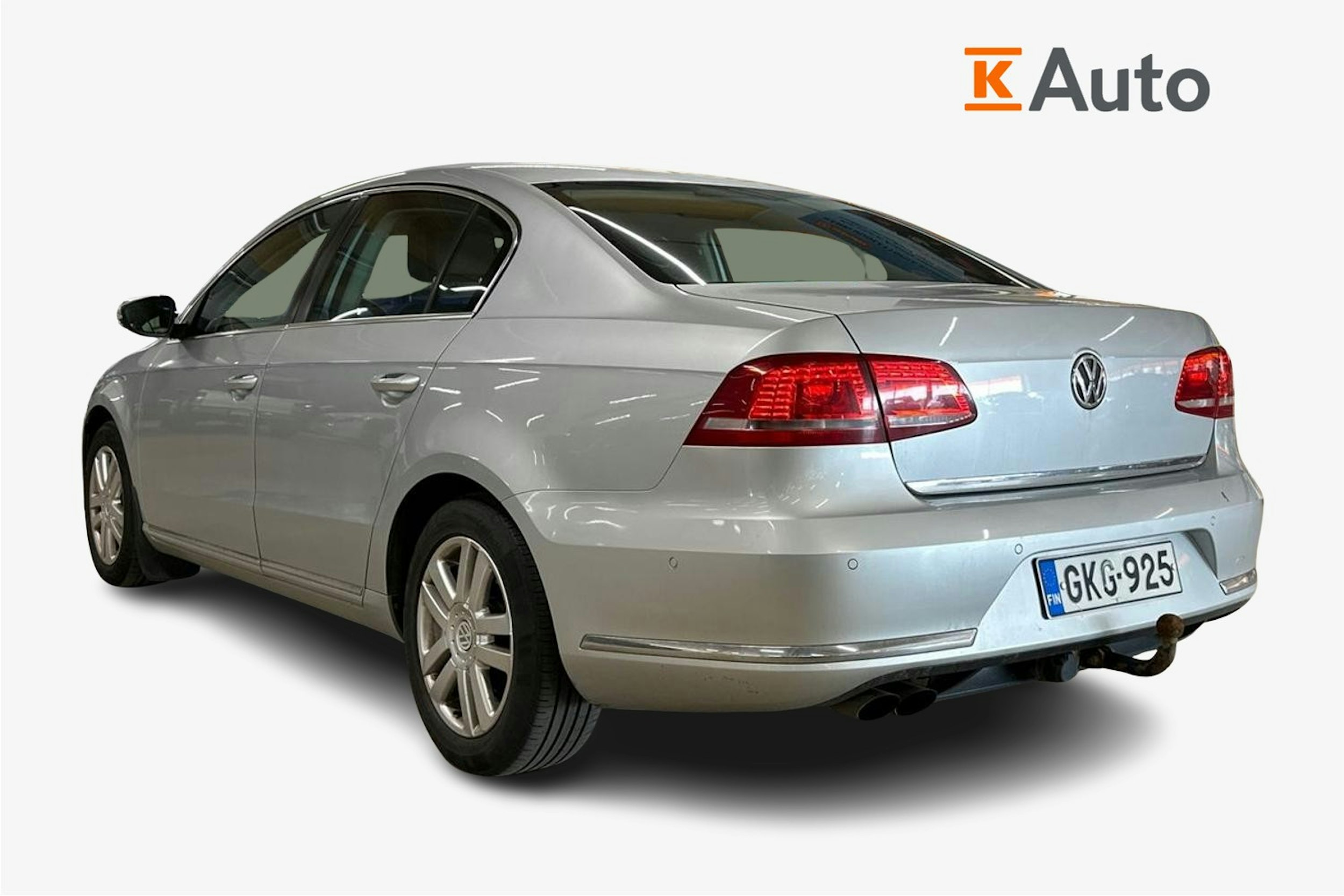 harmaa Volkswagen Passat 2012 kuva 2.
