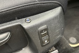 harmaa Volkswagen Passat 2012 kuva 16.