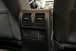 harmaa Volkswagen Passat 2012 kuva 18.