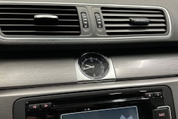harmaa Volkswagen Passat 2012 kuva 21.