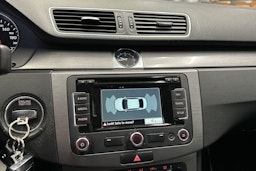 harmaa Volkswagen Passat 2012 kuva 22.