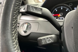 harmaa Volkswagen Passat 2012 kuva 29.
