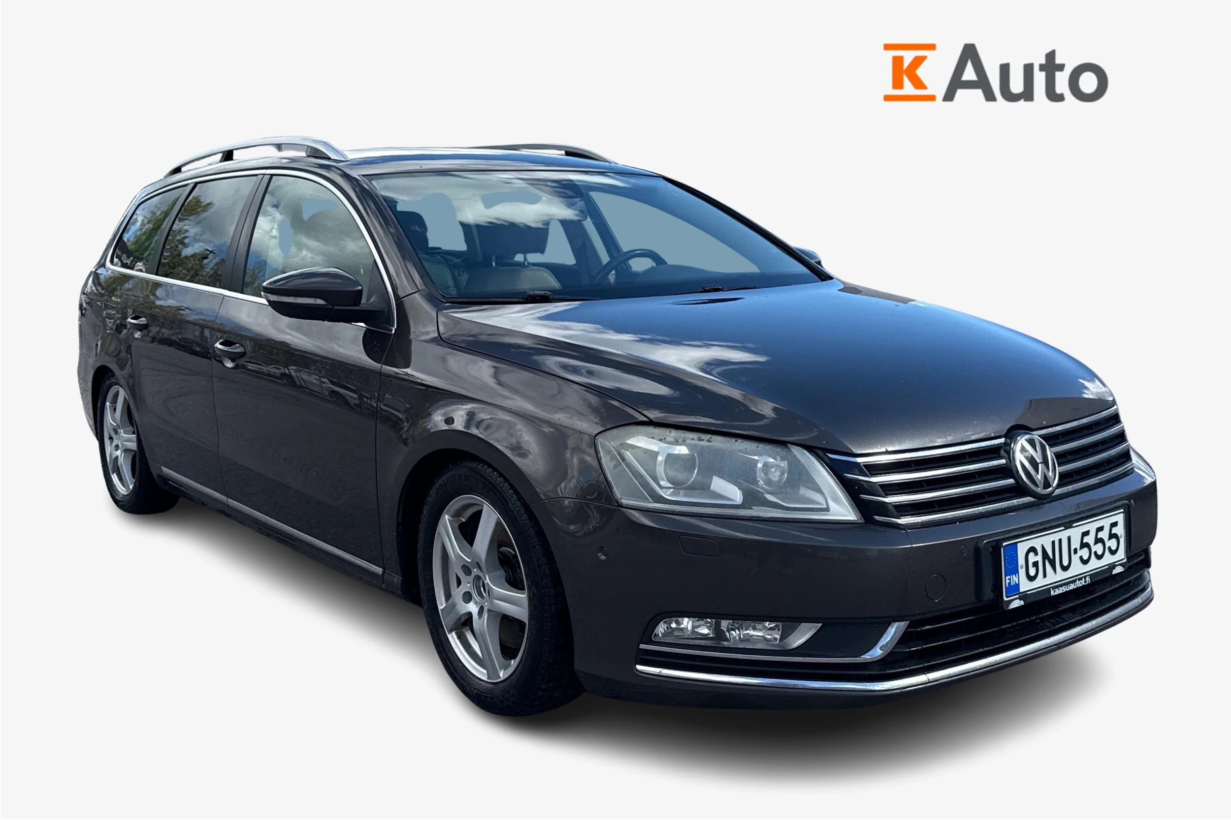 Ruskea (beige) Volkswagen PASSAT 2012 kuva 1.