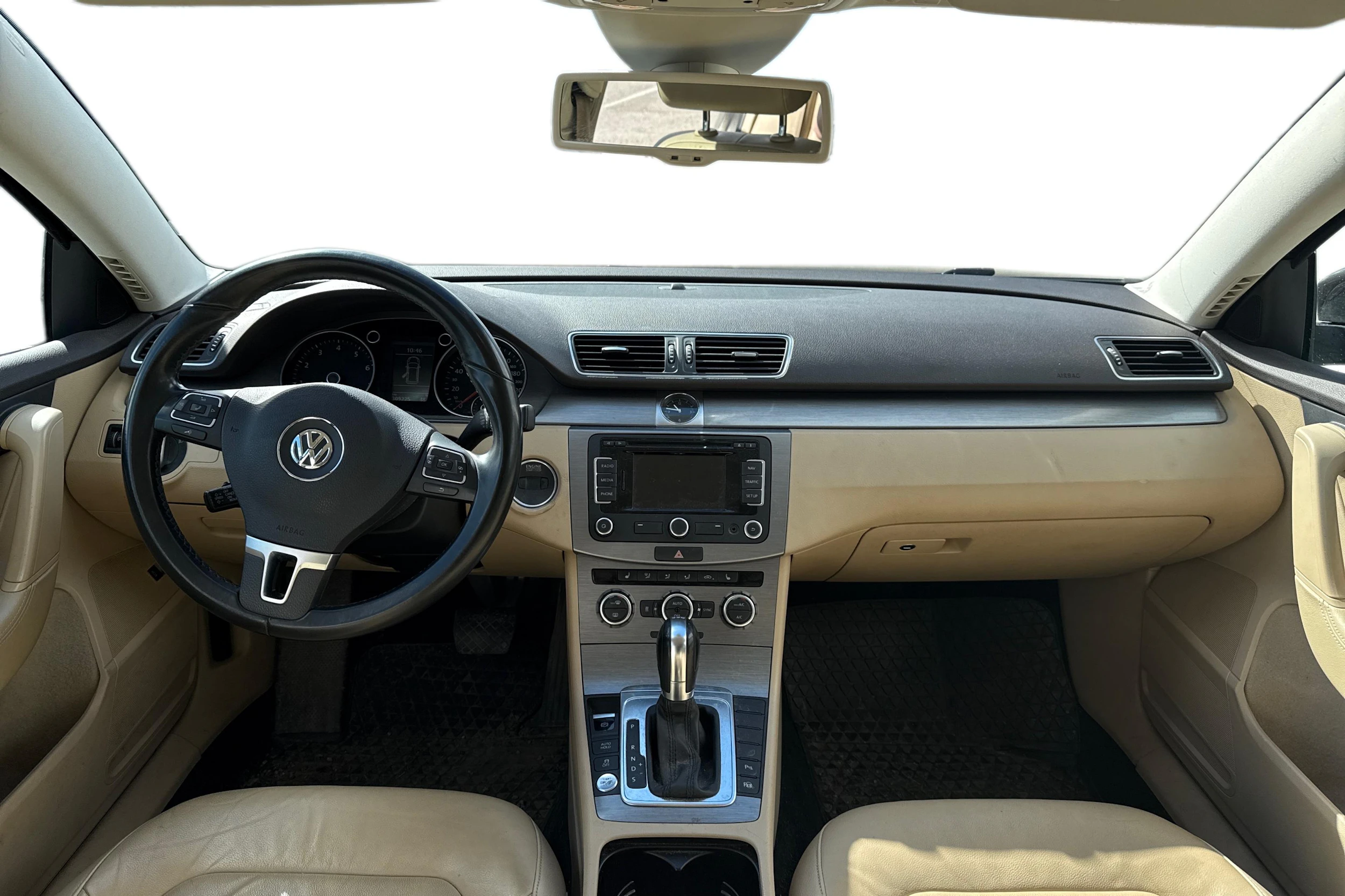 Ruskea (beige) Volkswagen PASSAT 2012 kuva 7.