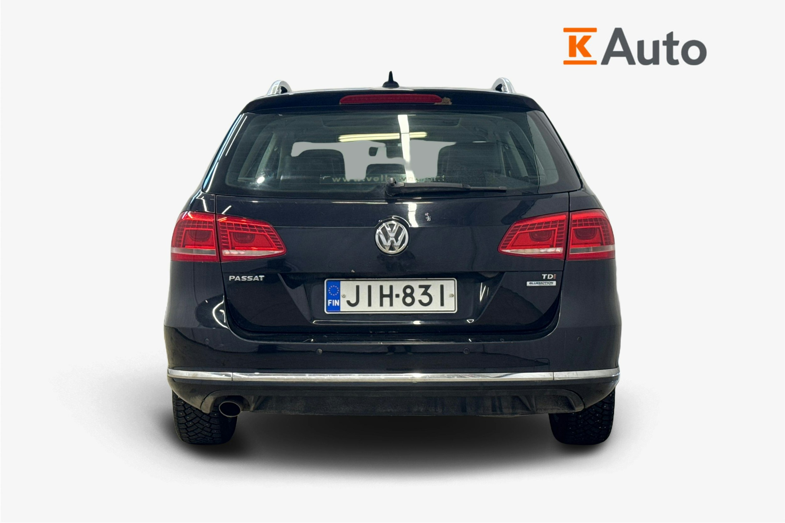 musta Volkswagen Passat 2012 kuva 3.
