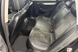 musta Volkswagen Passat 2012 kuva 8.