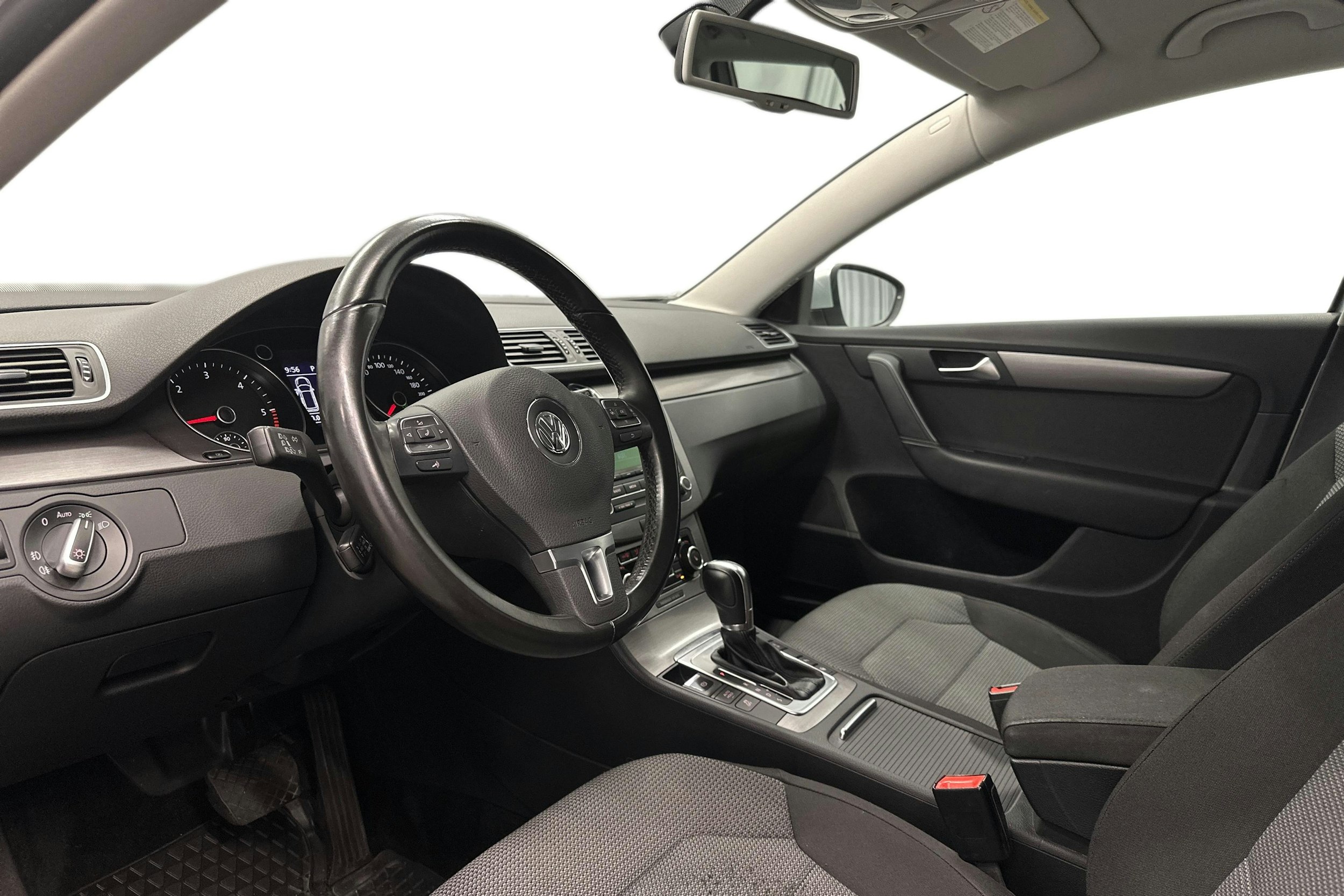 Harmaa Volkswagen PASSAT 2012 kuva 7.