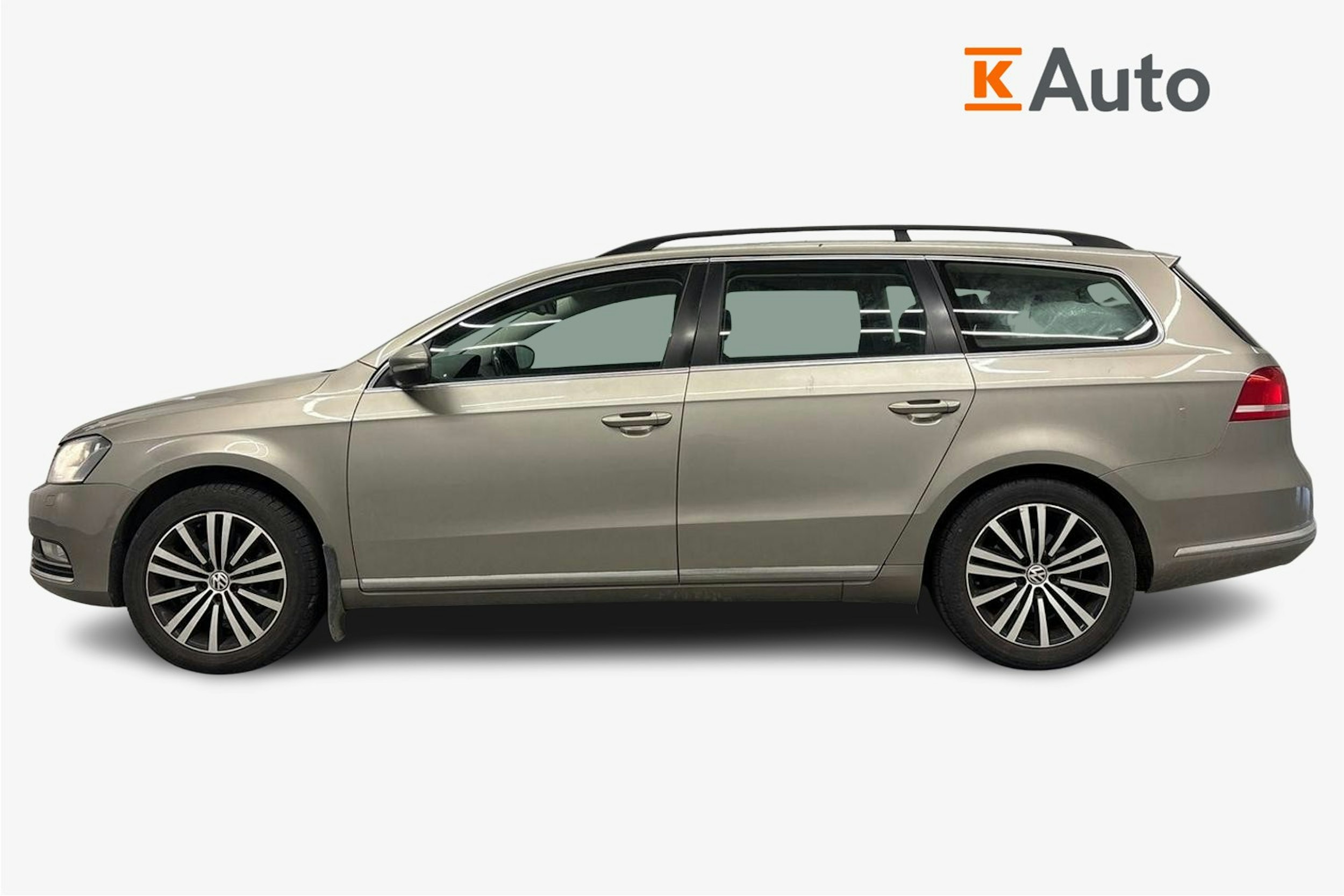 ruskea (beige) Volkswagen Passat 2012 kuva 5.