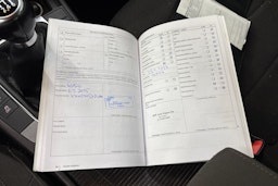 ruskea (beige) Volkswagen Passat 2012 kuva 27.
